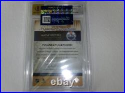 1 14/15 UD Signatures Sensations Wayne Gretzky