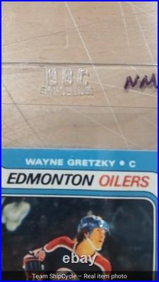 197980 Topps Wayne Gretzky 18 RC G2U