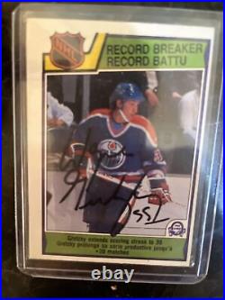 1983 O-Pee-Chee 212 Wayne Gretzky Autographed Hard Signed Excellent