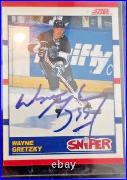 1990 Wayne Gretzky Autographed NHL Score Trading Card Sniper Number 336