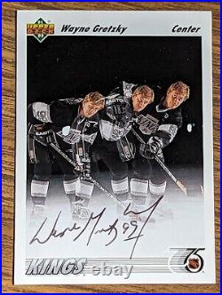 1991-92 Upper Deck #437 Wayne Gretzky Autographed