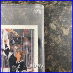 1992 Upper Deck Wayne Gretzky Machine Auto #437 Is It Real Not Authenticated