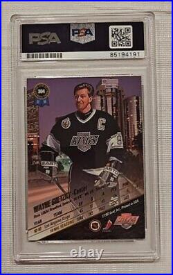 1993-94 Leaf Wayne Gretzky #304 PSA Auto 10 LA Kings