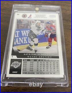 1993-94 Upper Deck WAYNE GRETZKY #99-GOAT-Hall Of Fame Signed