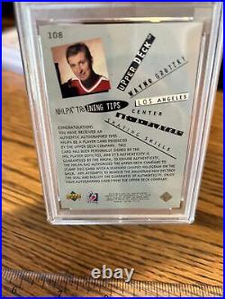 1994 1994-95 Be A Player Wayne Gretzky Signatures Autograph Auto #108 Psa