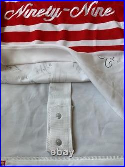 1994 authentic Ninety Nine Team Signed Jersey (Wayne Gretzky's Europe Tour)
