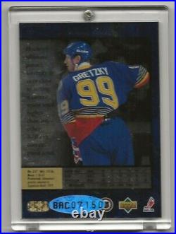 1995-96 SP Autographed #127 Wayne Gretzky 217/500 with Certificate of Auth BLUES