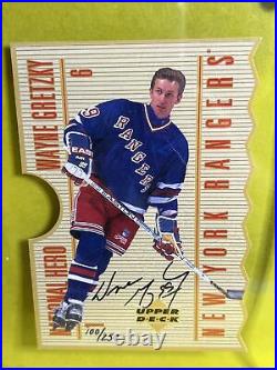 1996 Uda Wayne Gretzky New York Rangers Autographed National Hero Card 100/250