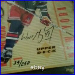 1996 Uda Wayne Gretzky New York Rangers Autographed National Hero Card 34/250