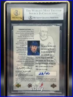 1999-2000 Upper Deck GAME JERSEY AUTOGRAPHS Wayne Gretzky #WGJ /40