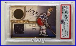1999 SPX Wayne Gretzky Winning Materials Autograph Puck Jersey #WMA1 PSA 8 3/25