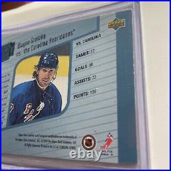 1999 Upperdeck G06 Signed By Wayne Gretzky