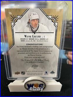 20-21 Upper Deck Ud Stature Blue Autograph #76 Wayne Gretzky Auto Sp 2/5 Kings