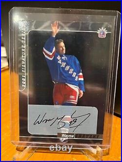 2000-01 BAP Wayne Gretzky SP autograph Be A Player auto