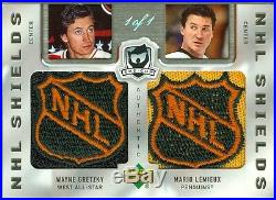 2000 Ud The Master Collection Canadian Lot Of 2 Wayne Gretzky Auto Cg-1 & 12 1/1