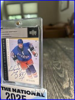 2002-03 Upper Deck Premier Collection Signatures Wayne Gretzky Silver /125