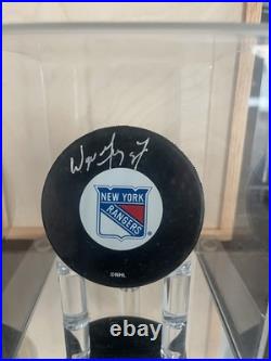 2002 Wayne Gretzky autographed NHL puck NY Rangers withAuthentication Certificate