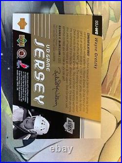 2003-04 UPPER DECK WAYNE GRETZKY GAME JERSEY AUTO ON Card USED ALL-STAR # 4/50