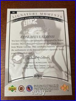 2004 Upper Deck Wayne Gretzky Signature Moments Auto /125 802 Goal