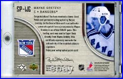 2005-06 The Cup Signature Patches WAYNE GRETZKY Patch Auto/25 New York Rangers