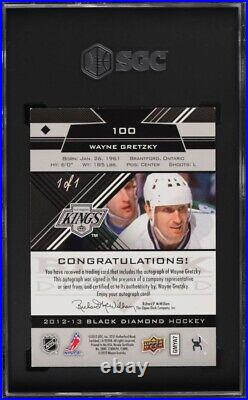 2012-13 Black Diamond #100 Wayne Gretzky Sapphire AUTO 1/1 SGC 8.5 Autograph 10