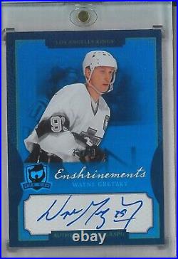 2013-14 Wayne Gretzky UD The Cup Enshrinements Auto /60 Autograph