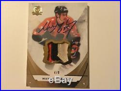 2015-16 UD The Cup #4/8 Wayne Gretzky Auto All Star Game-Used Patch