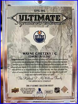 2016-17 Ultimate Wayne Gretzky Signature Performers Jersey Auto /10 Oilers