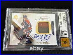 2017-18 SP Authentic Wayne Gretzky Limited Auto Materials #99 10/10 BGS 8.5/10