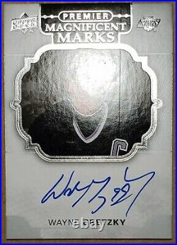 2017-18 Wayne Gretzky Ud Premier Magnificent Marks Autographed Card #mm-wg