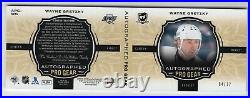 2018-19 The Cup Pro Gear Auto Patch Jersey /12 Booklet Wayne Gretzky Kings Hof