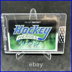 2018-19 UD CLEAR CUT HOCKEY HEROES AUTOGRAPH HARD SIGNED, Wayne Gretzky