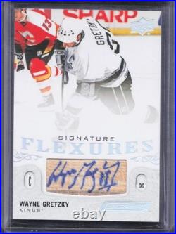 2018-19 UD Engrained Wayne Gretzky Flextures Signed on Stick Auto