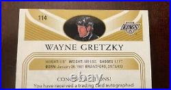 2020-21 Sp Signature Edition Legends Wayne Gretzky Base Auto #114