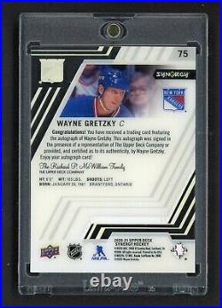 2020-21 Synergy Wayne Gretzky Autograph 7/11 10532