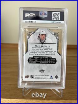 2020-21 Upper Deck Stature Wayne Gretzky #76 Black /20 PSA 9