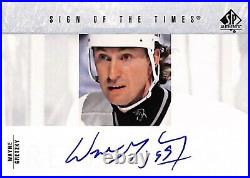 2023-24 SP Authentic Hockey Wayne Gretzky On Card Auto Sign Of The Times
