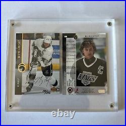 93-94 Upper Deck SP Wayne Gretzky Autograph Gold Ink Authenticated 103/500