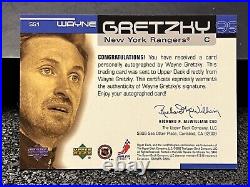 97/99 Wayne Gretzky 1999-00 Upper Deck Super Signatures Auto Rangers On Card HOF