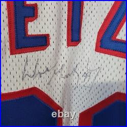 Autographed CCM Cosby Authentic New York Rangers Wayne Gretzky 99 Jersey 48 XL