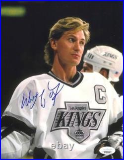 Autographed WAYNE GRETZKY Los Angeles Kings 8x10 photo withJSA COA