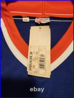 Autographed, Wayne Gretzky