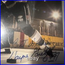 Beckett Tribute Vintage Hockey Magazine Wayne Gretzky Autographed Kings Oilers
