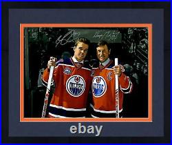 Frmd Connor McDavid & Wayne Gretzky Edmonton Oilers Signed 16x20 Photo LE 100