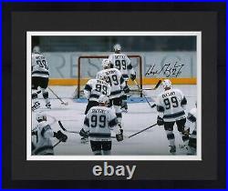 Frmd Wayne Gretzky Los Angeles Kings Signed 16 x 20 Respect Photo LE 199