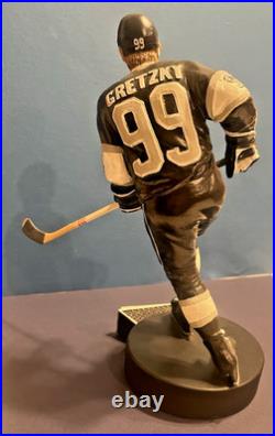 Gartlan Wayne Gretzky The Great One L/e Autographed Figurine Original Box & Coa