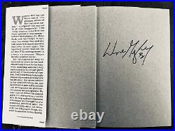 Gretzky SIGNED an Autobiography by Rick Reilly and Wayne Gretzky (1990, Hard)