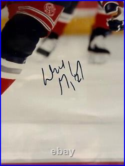 JSA Wayne Gretzky Signed 16x20 Photo Framed withFull Letter
