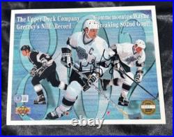 Kings Wayne Gretzky Autographed Upper Deck Photo Card #28895/30000 Bas Full Loa