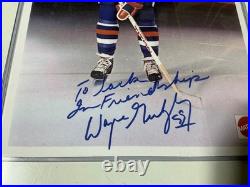 MINT WAYNE GRETZKY 1983 AUTOGRAPH EDMONTON OILERS MATTEL 8 x 10. JACK